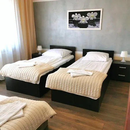 Dolna Apartment *